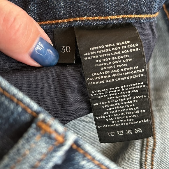 NWT J Brand | Alana High Rise Cropped Jasper Patched Denim Jeans; Size 30 - Picture 15 of 17